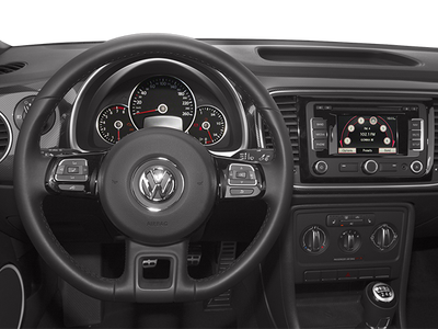 2013 Volkswagen Beetle 2.0T Turbo w/Sun/Sound/Nav