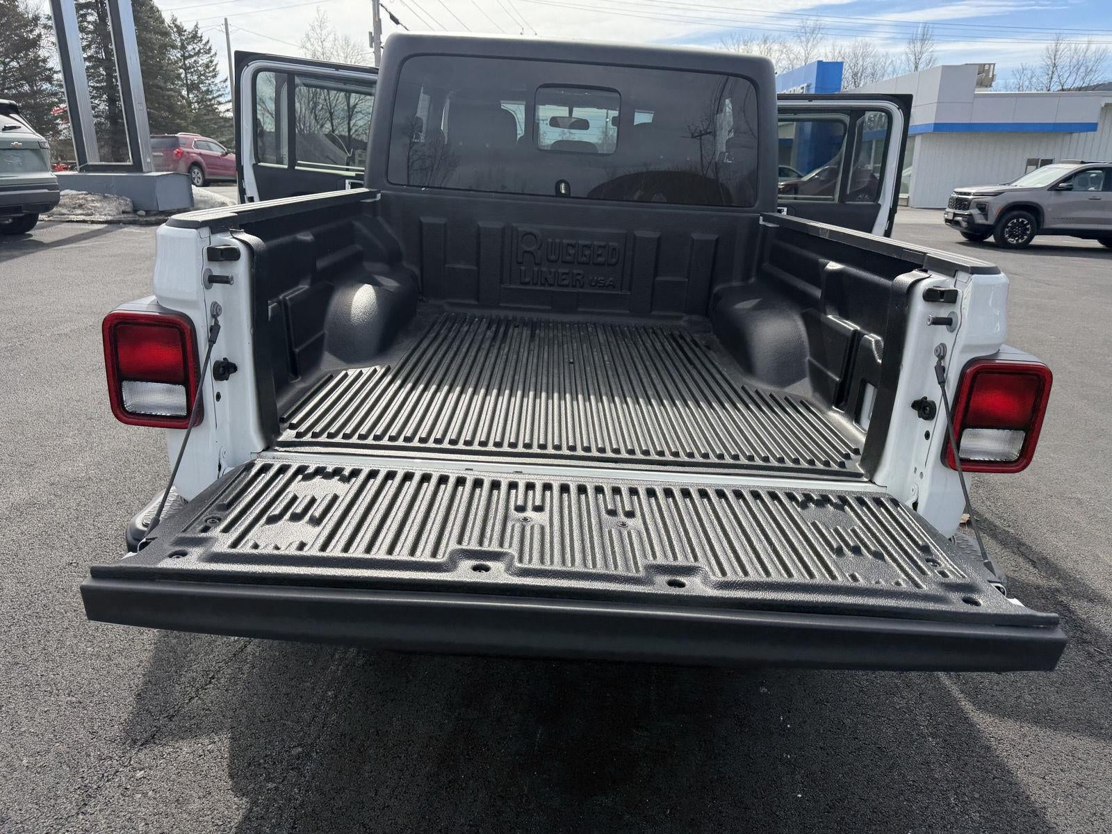 2023 Jeep Gladiator Sport S