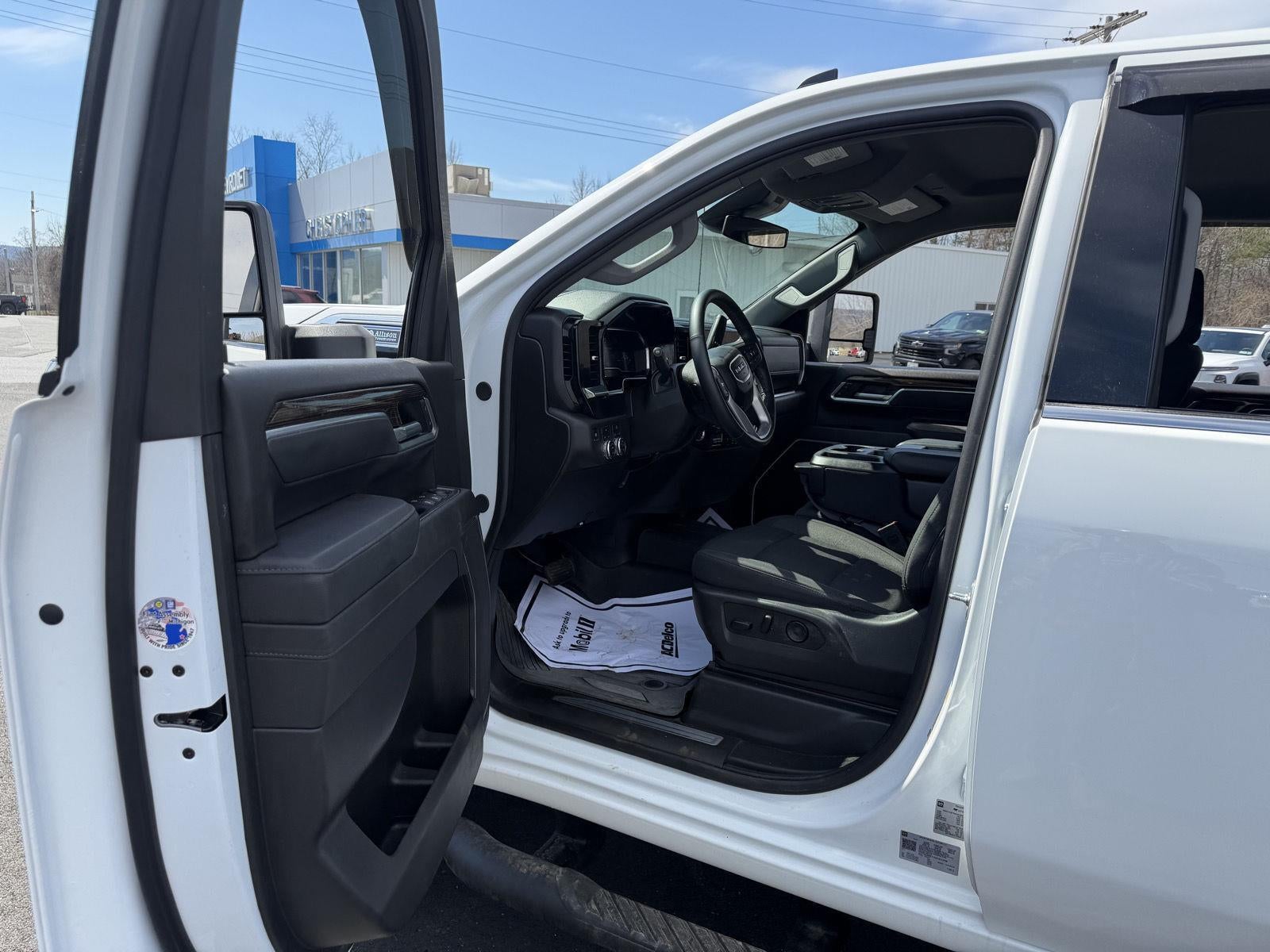 2025 GMC Sierra 2500 HD SLE