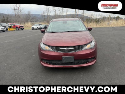 2021 Chrysler Voyager L