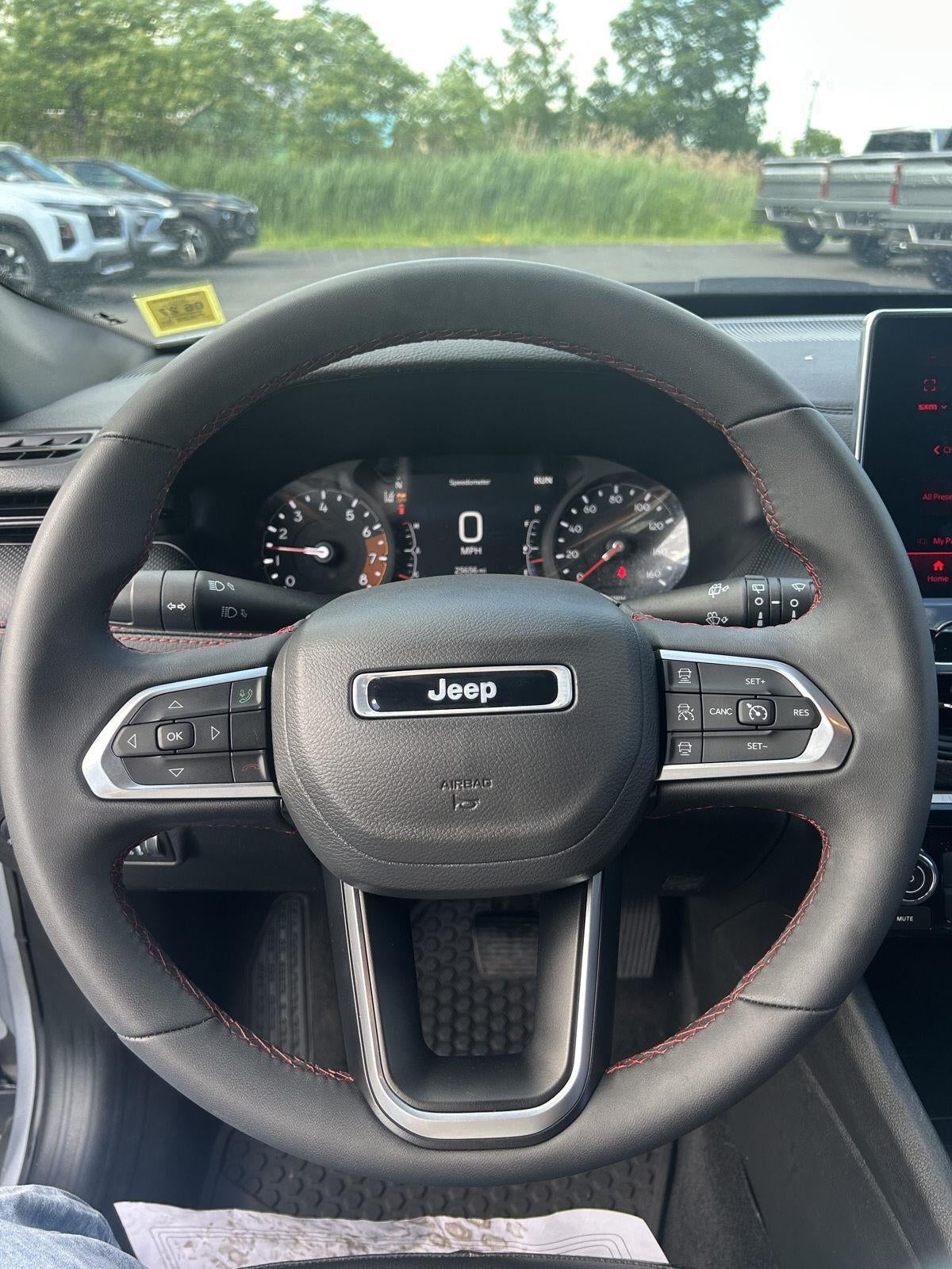 2025 Jeep Compass Trailhawk