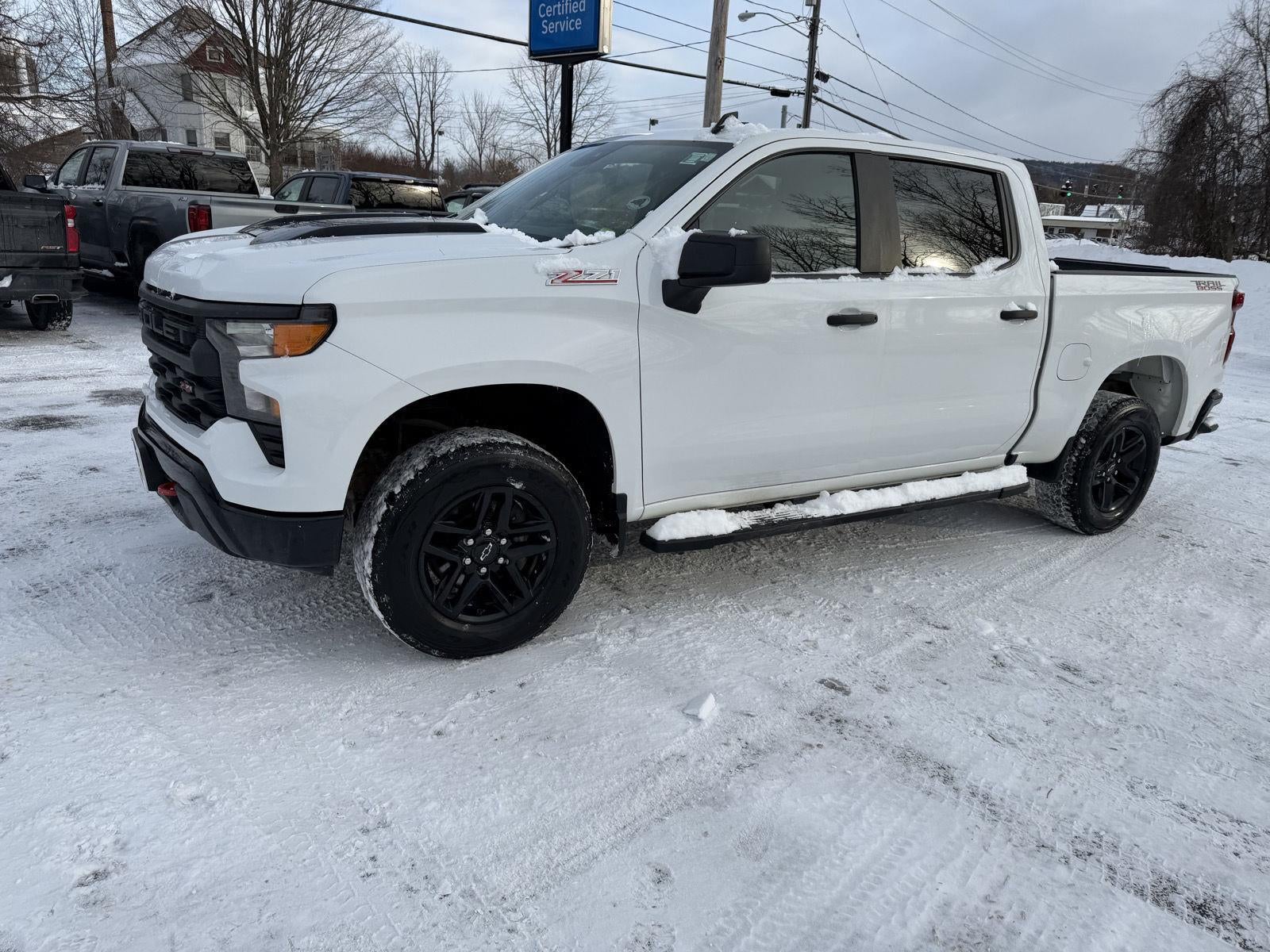2023 Chevrolet Silverado 1500 Custom Trail Boss