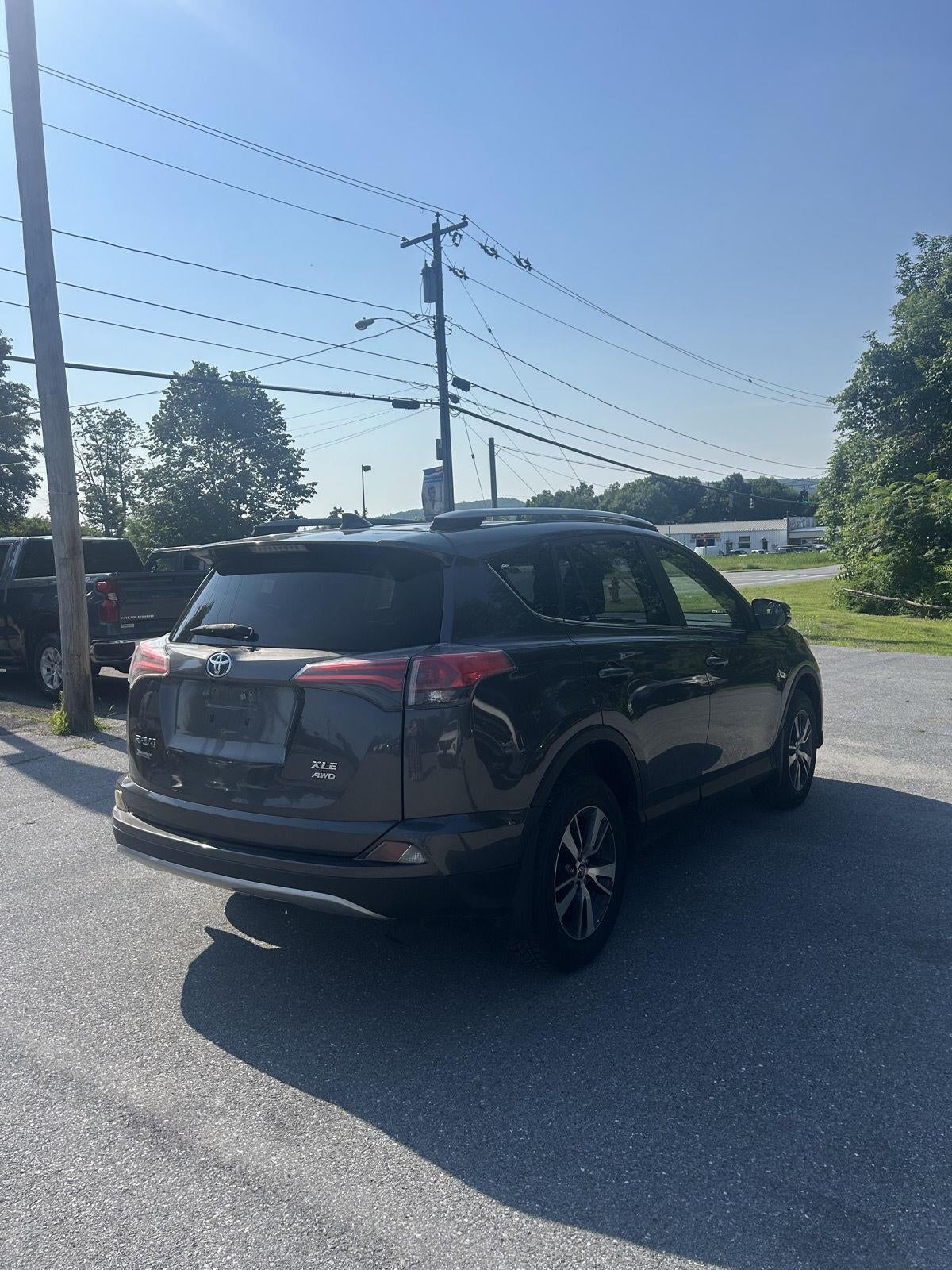 2017 Toyota RAV4 XLE