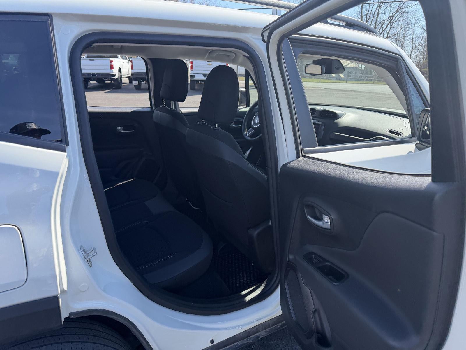 2023 Jeep Renegade Latitude