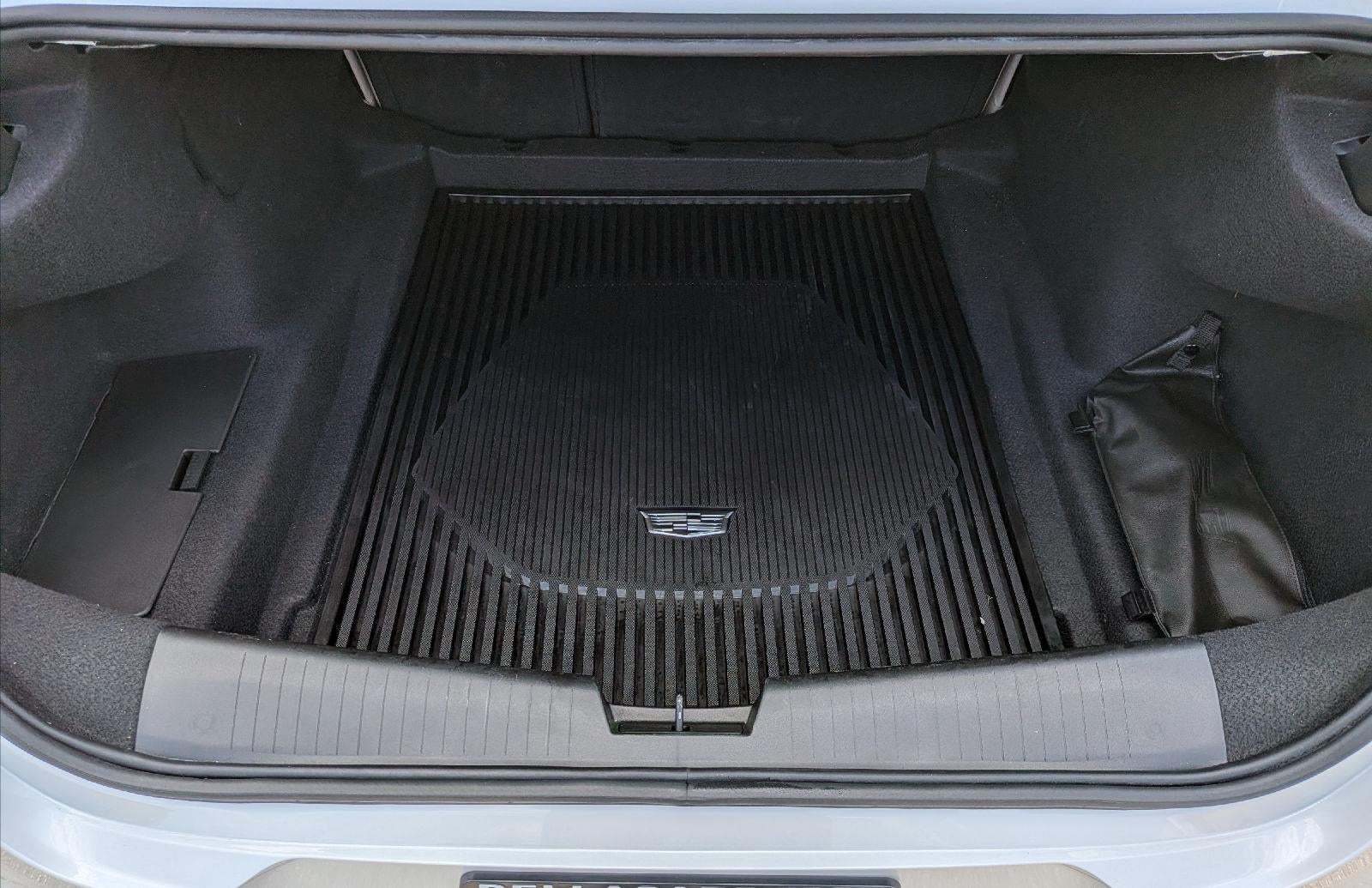 2023 Cadillac CT4 Luxury