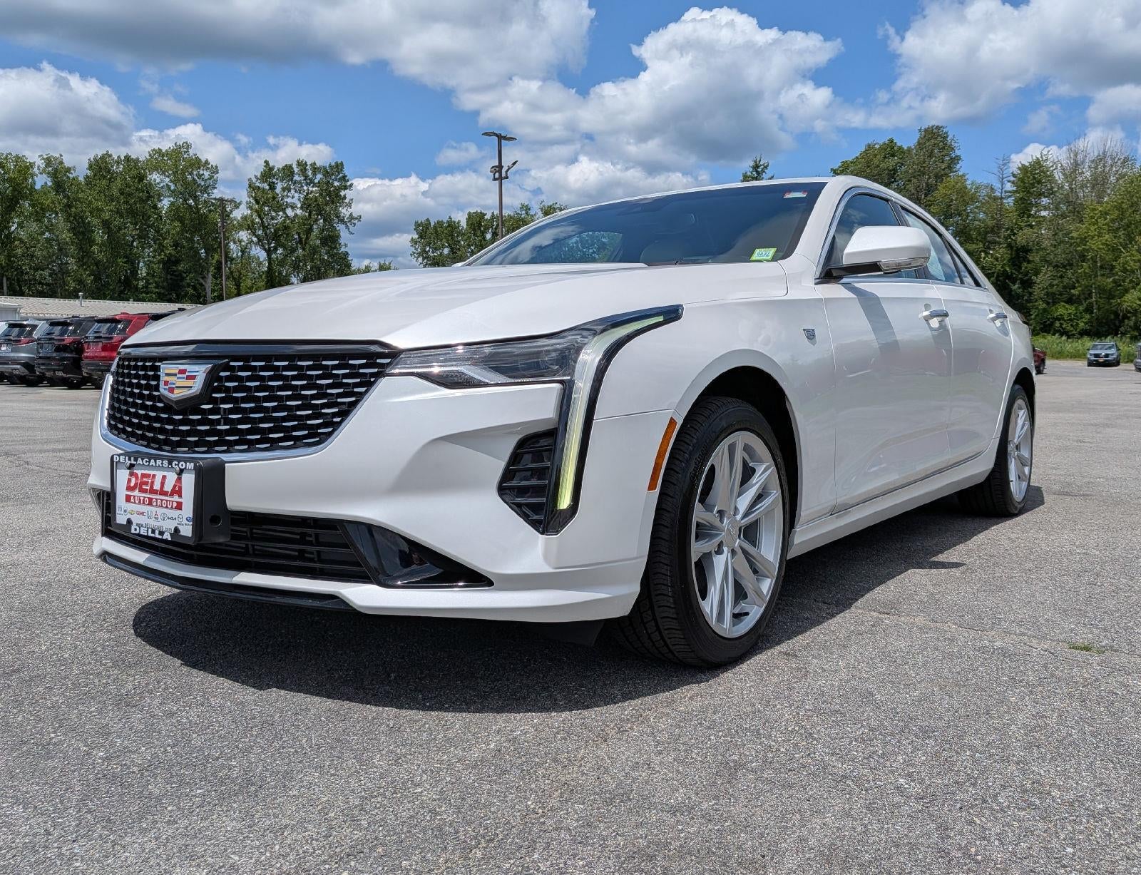 2023 Cadillac CT4 Luxury