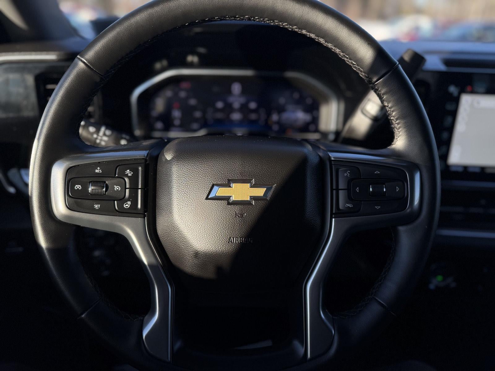 2024 Chevrolet Silverado 1500 LT (2FL)