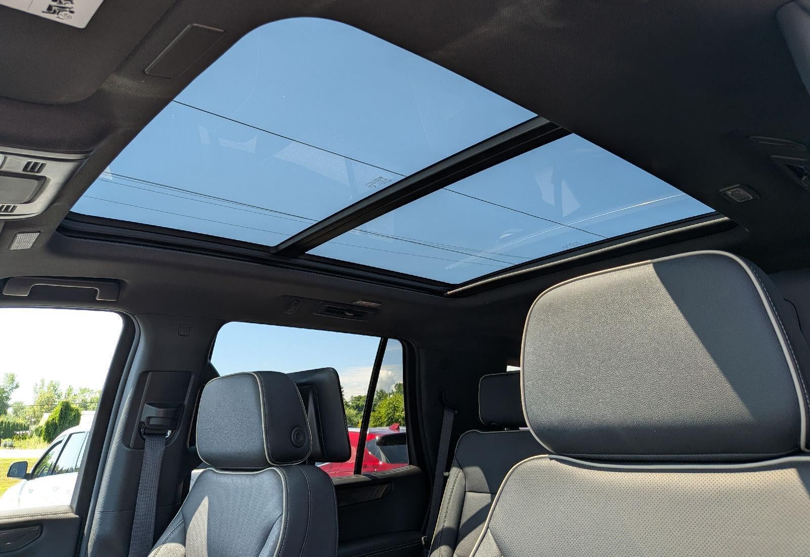 2025 GMC Yukon Elevation