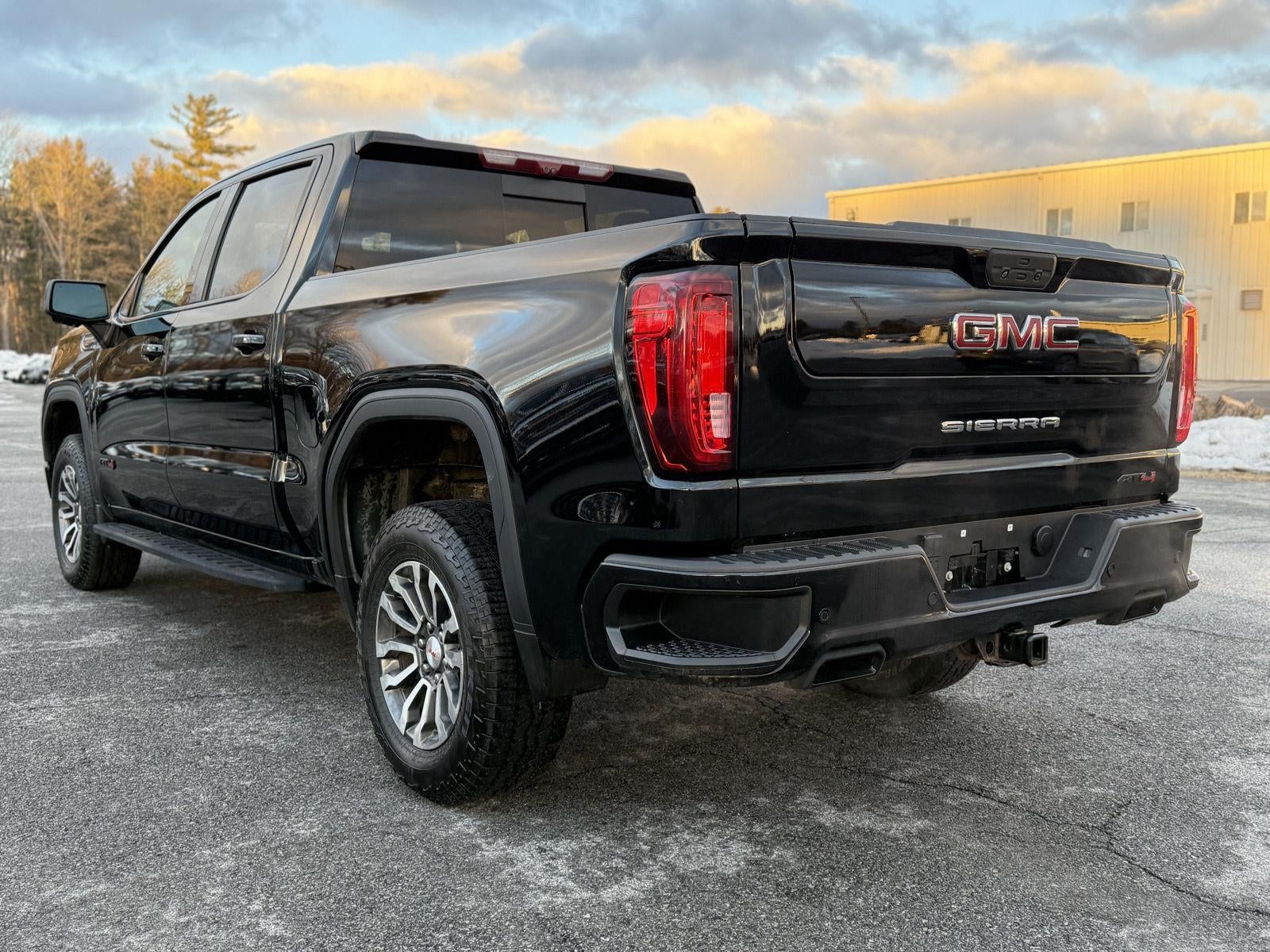 2022 GMC Sierra 1500 Limited AT4