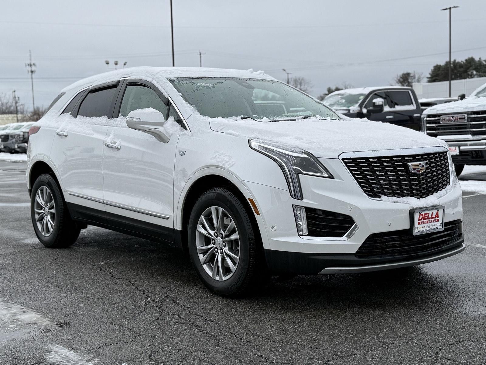 2022 Cadillac XT5 Premium Luxury