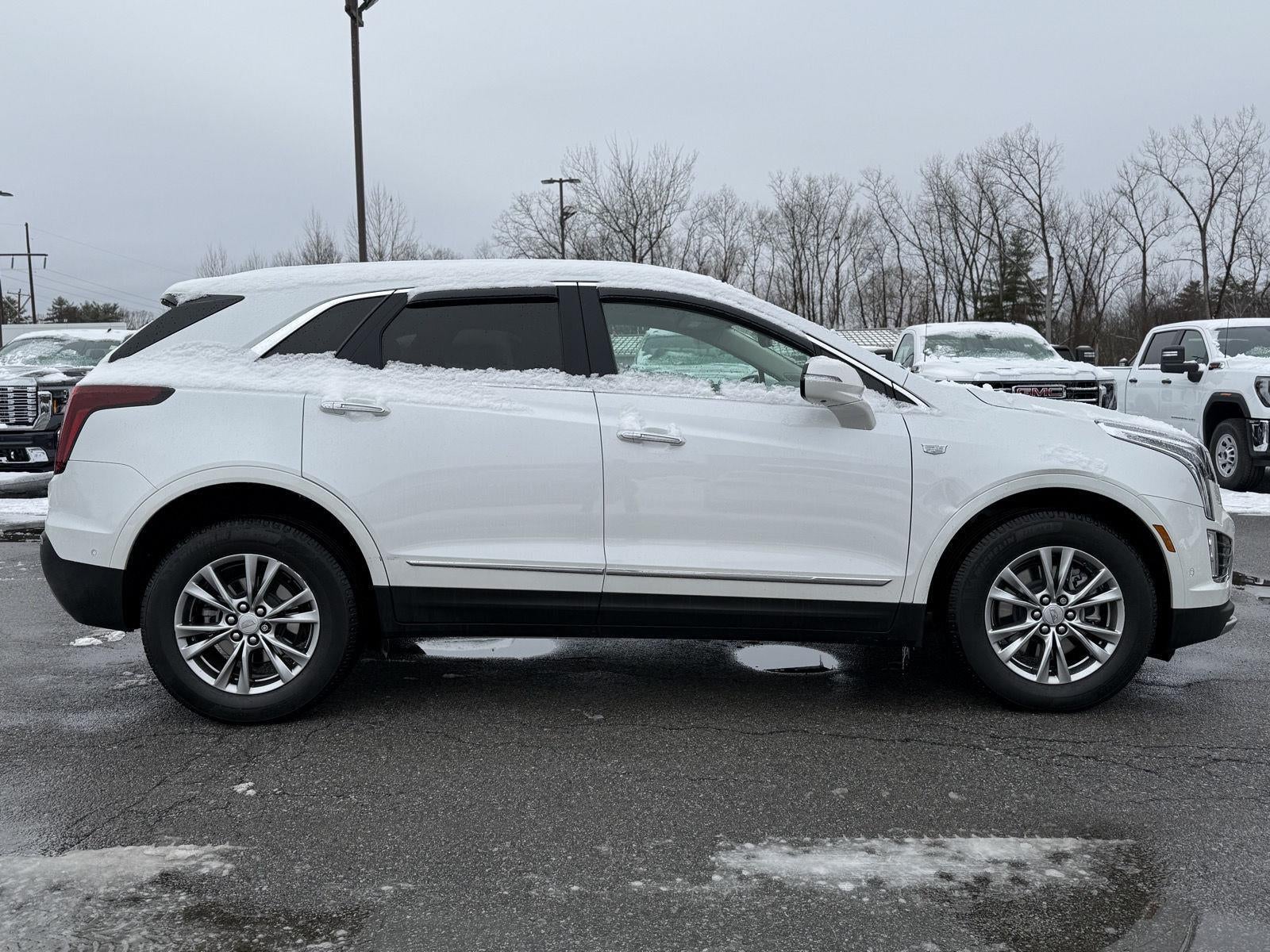 2022 Cadillac XT5 Premium Luxury