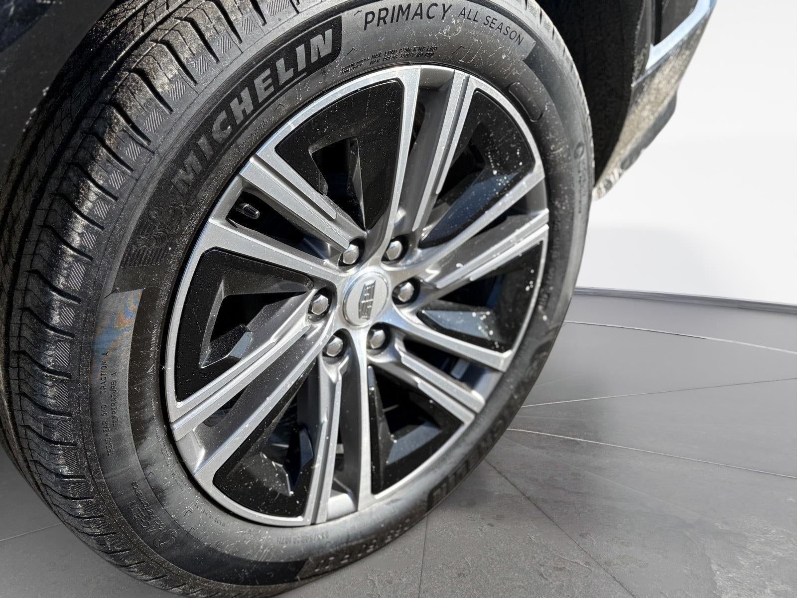 2025 Cadillac LYRIQ Luxury 1