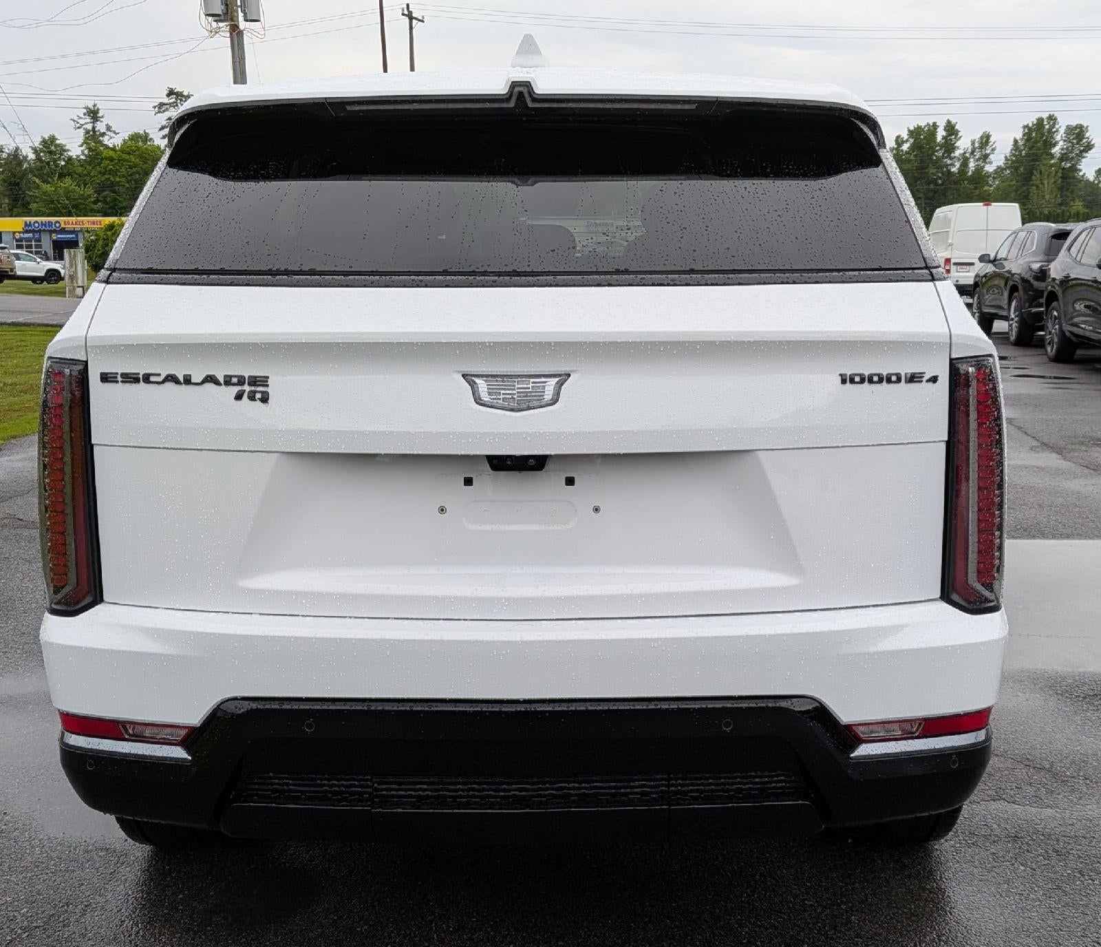 2025 Cadillac ESCALADE IQ Sport 1