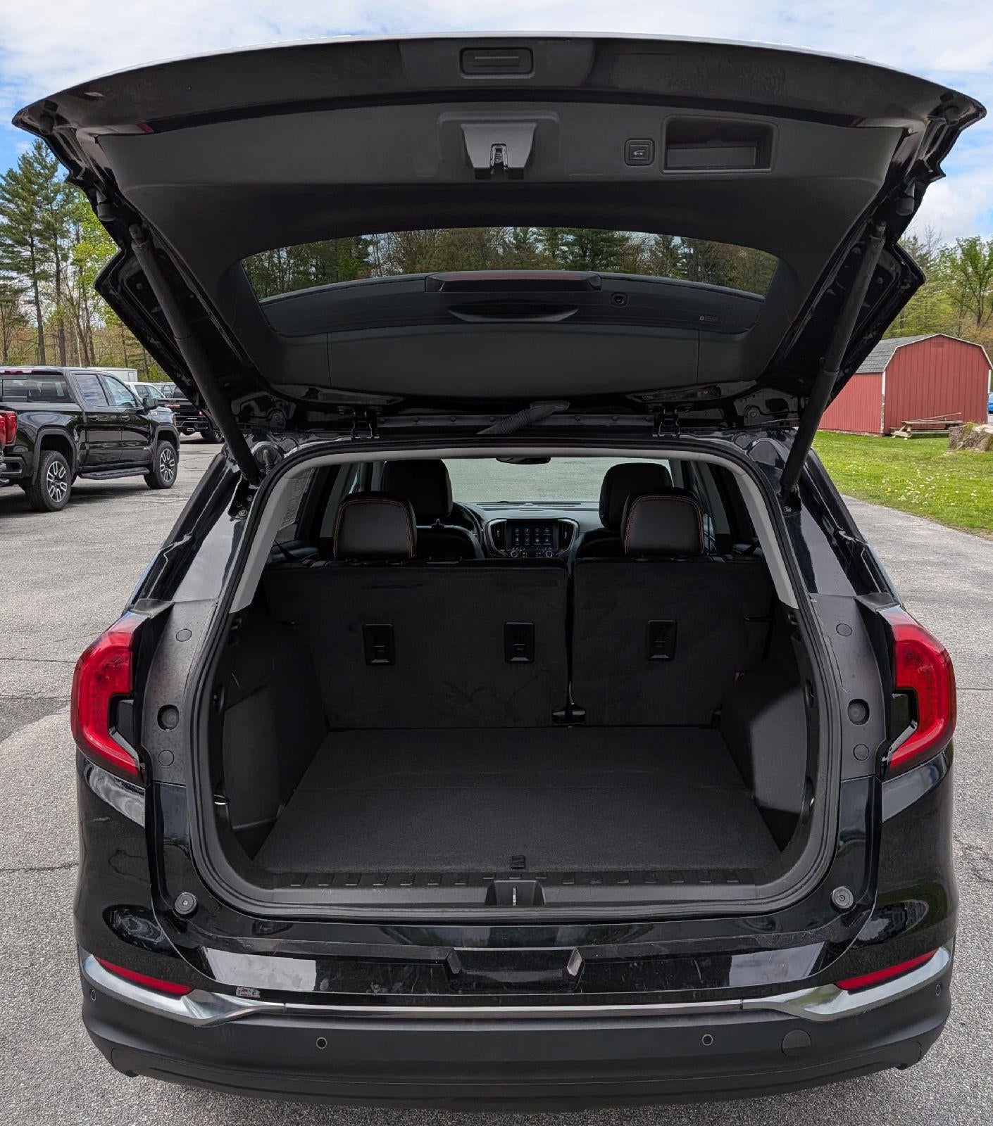 2023 GMC Terrain AT4