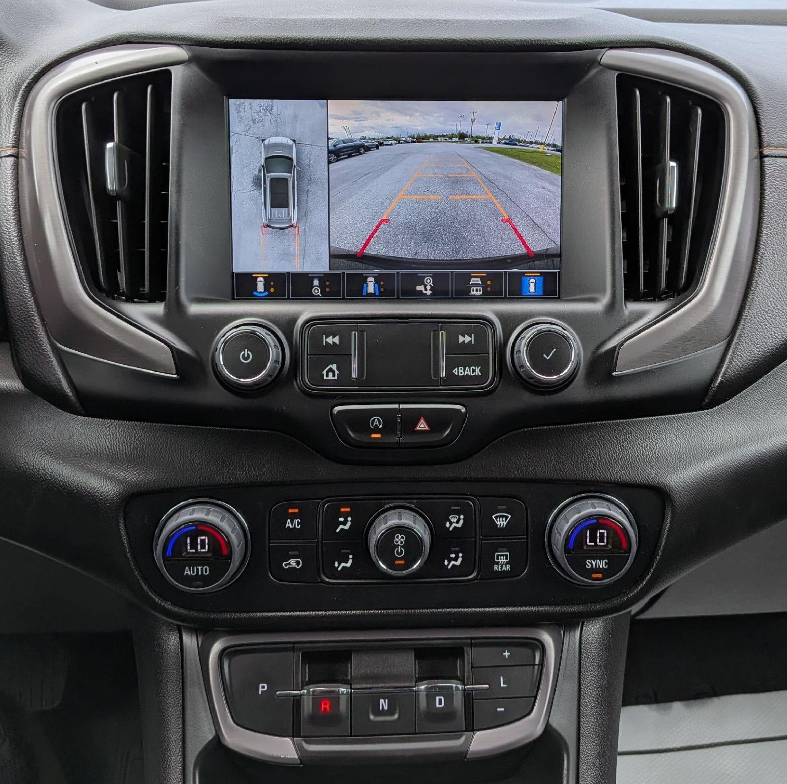 2023 GMC Terrain AT4