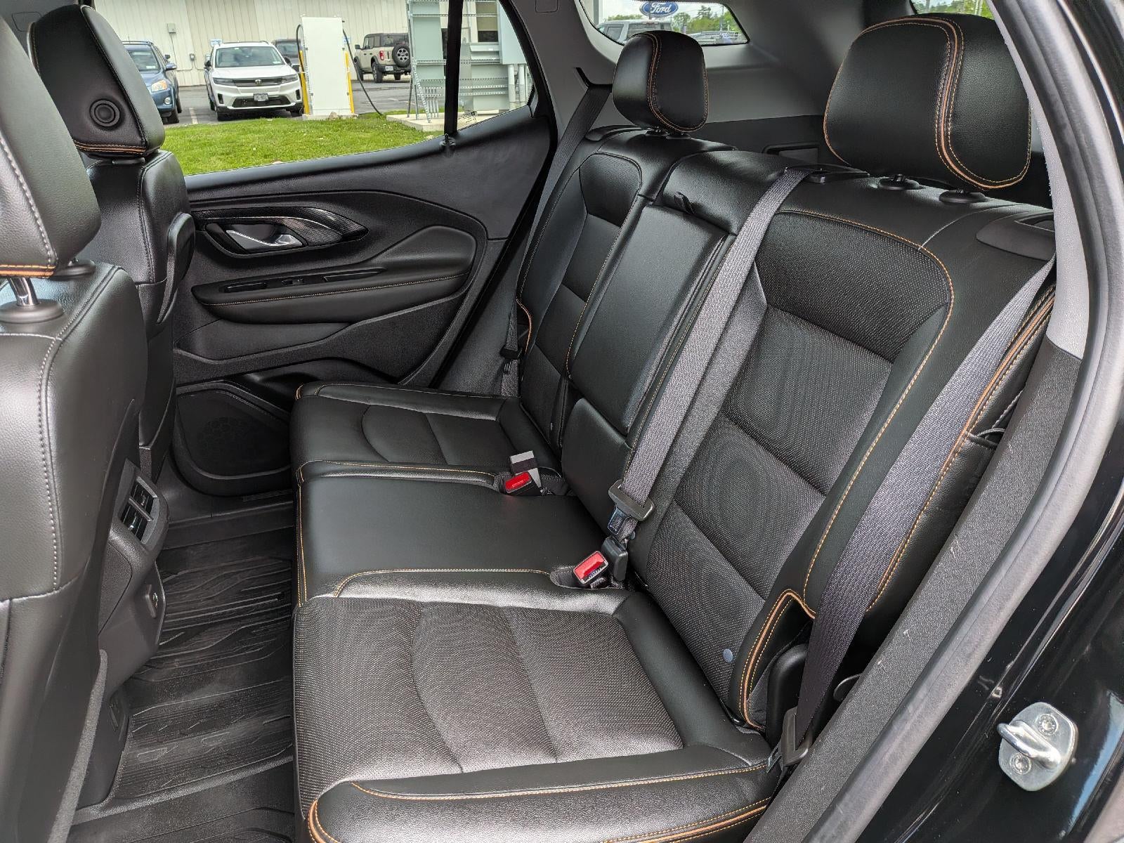 2023 GMC Terrain AT4