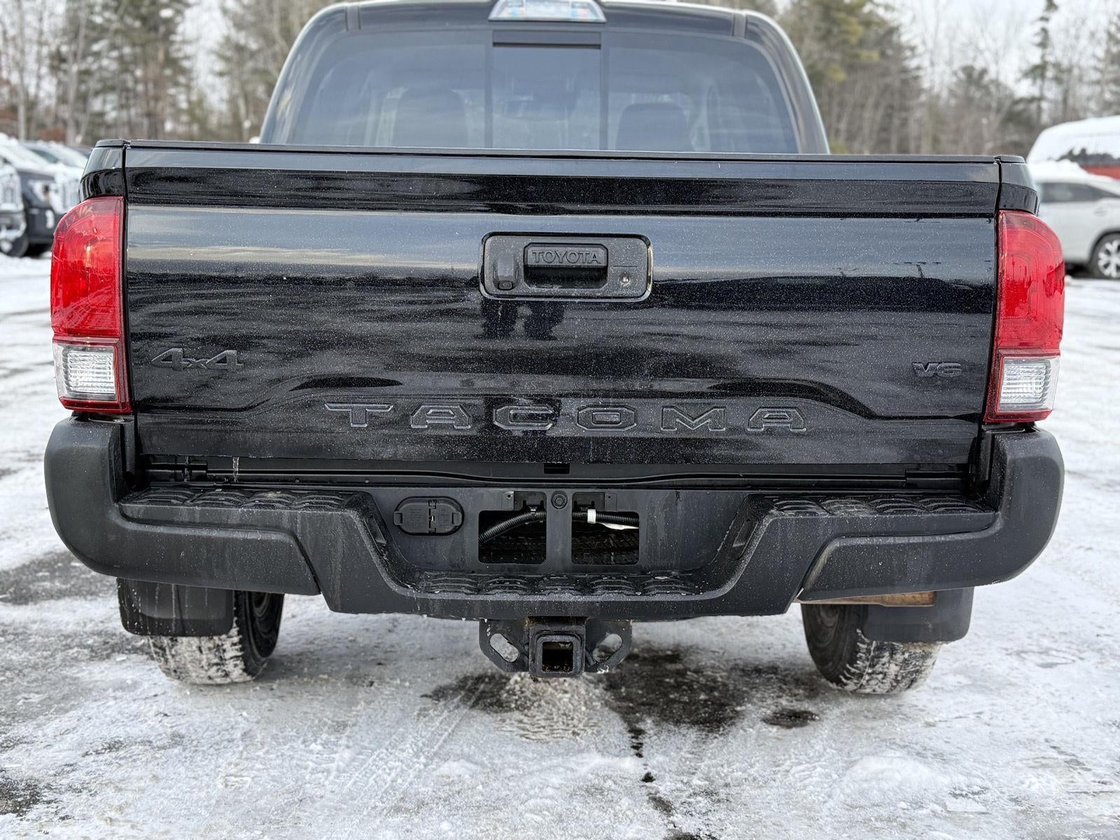 2022 Toyota Tacoma 4WD SR