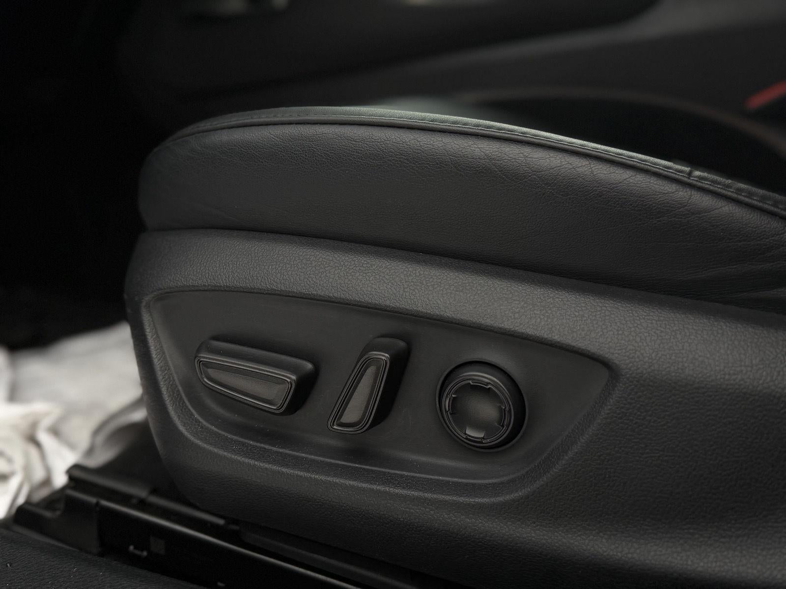 2019 Toyota Avalon XLE