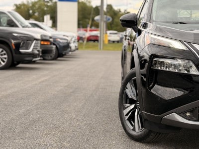 2022 Nissan Rogue SL