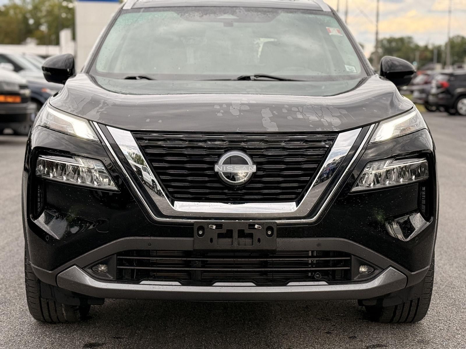 2022 Nissan Rogue SL