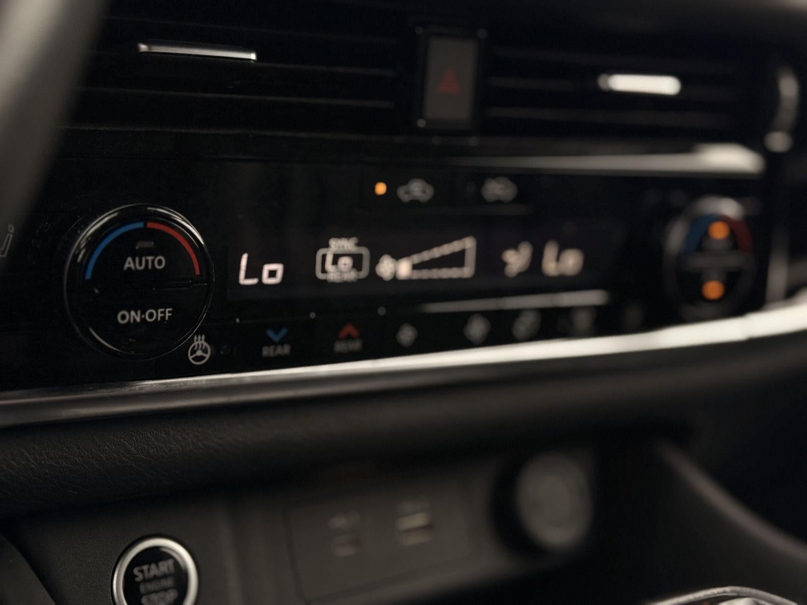 2022 Nissan Rogue SL