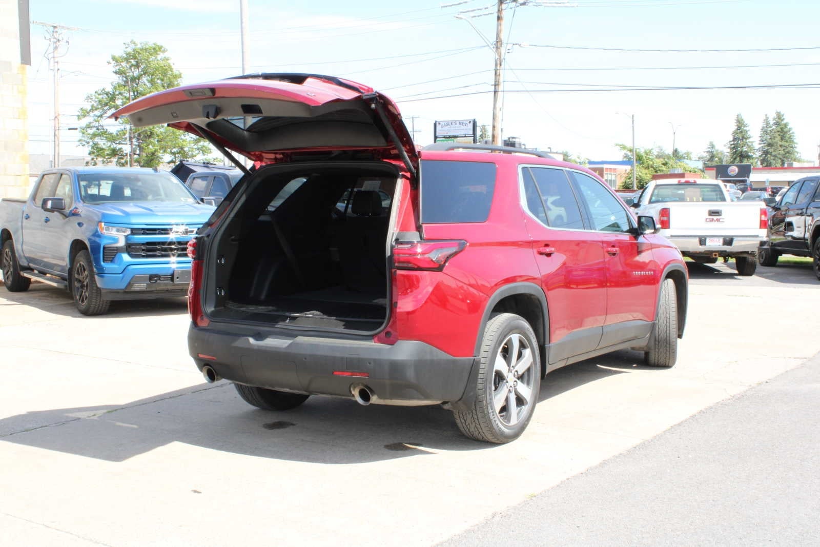 2022 Chevrolet Traverse AWD 4dr LT Leather