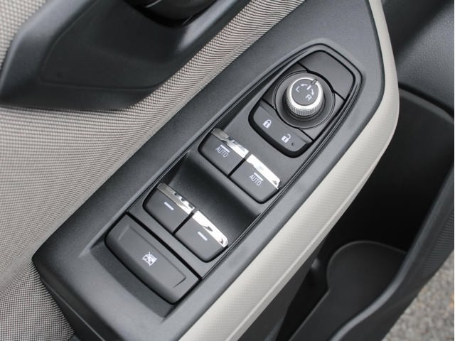 2025 Subaru Forester Premium Hybrid