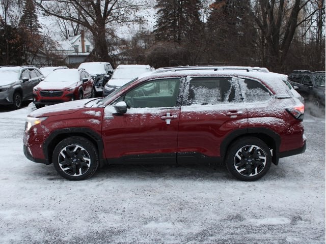 2025 Subaru Forester Premium Hybrid