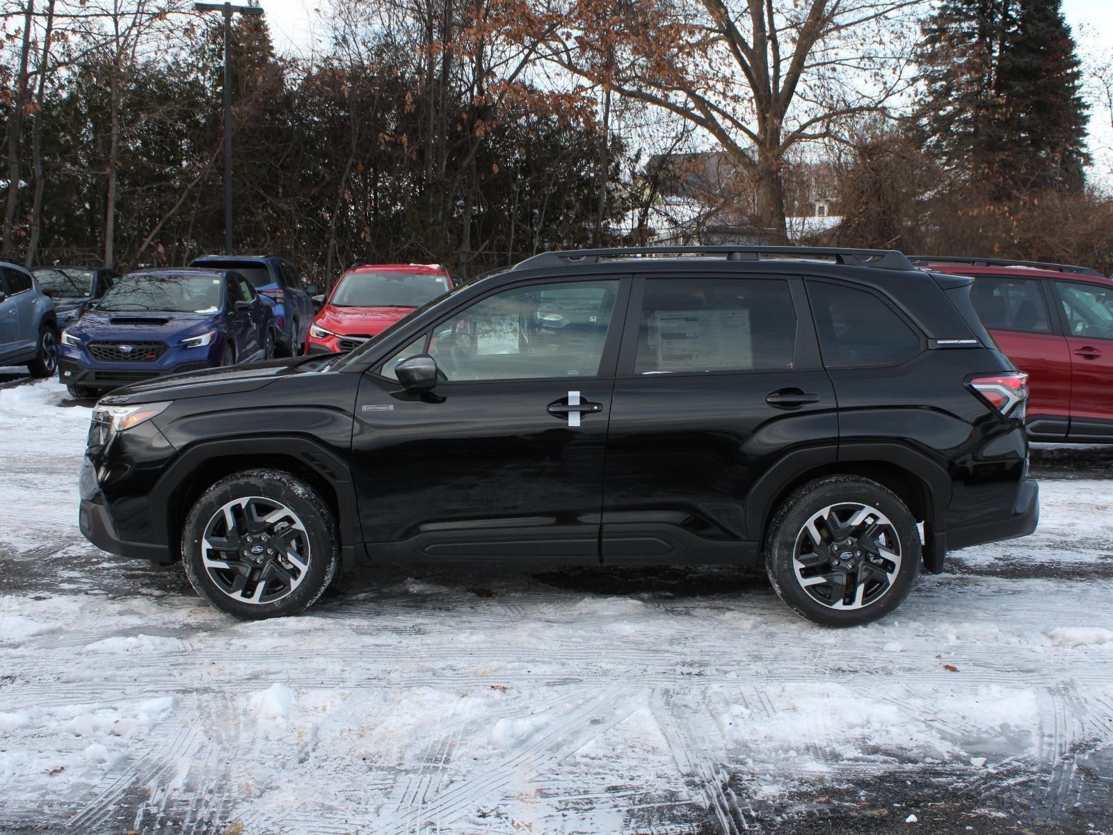 2025 Subaru Forester Premium Hybrid