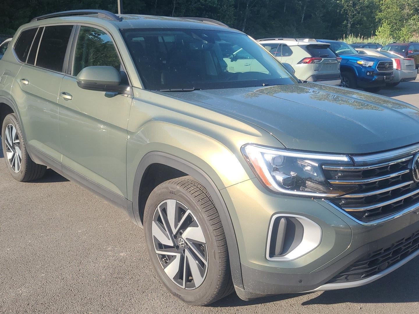 2026 Volkswagen Atlas 2.0T SE w/Technology