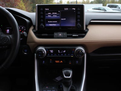 2020 Toyota RAV4 XLE Premium