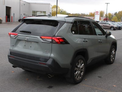 2020 Toyota RAV4 XLE Premium