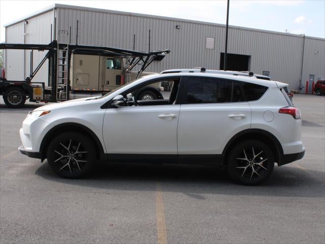 2016 Toyota RAV4 SE