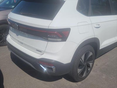 2026 Volkswagen Taos SE