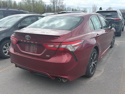 2018 Toyota Camry SE