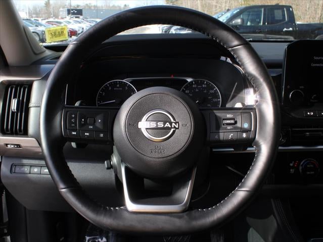 2022 Nissan Pathfinder Platinum