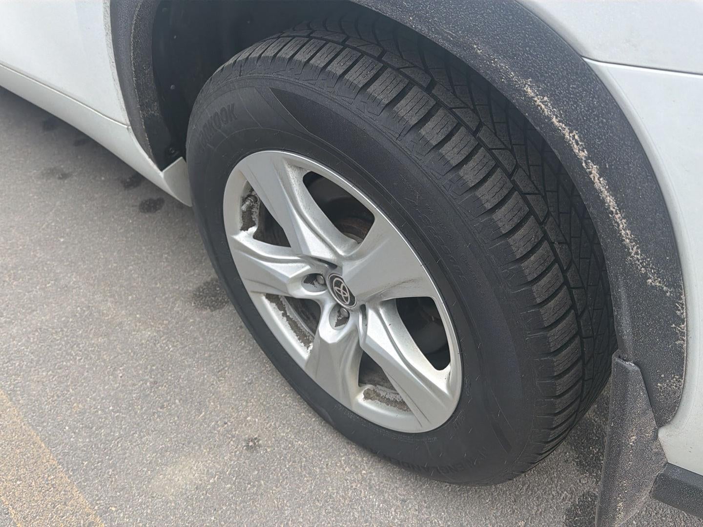 2023 Toyota Highlander Hybrid LE