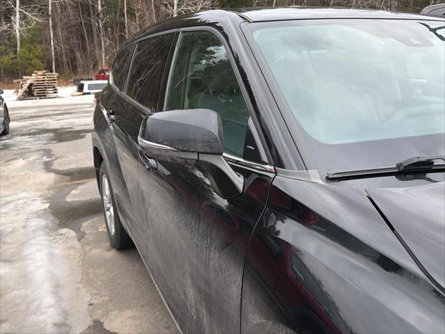 2020 Toyota Highlander LE