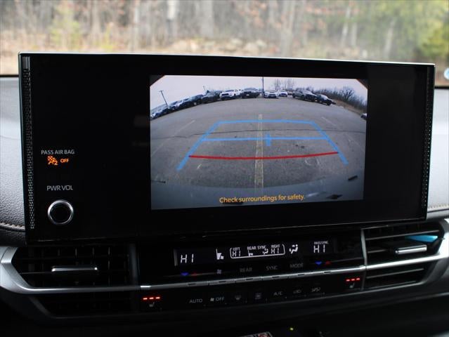 2025 Toyota Sienna Woodland Edition