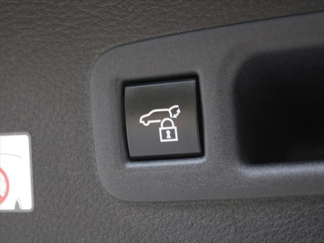 2025 Toyota Sienna Woodland Edition