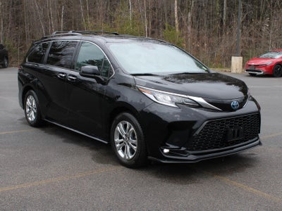2022 Toyota Sienna XSE