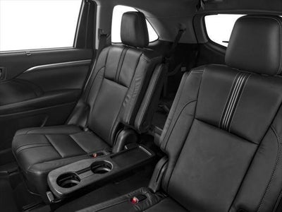2017 Toyota Highlander SE