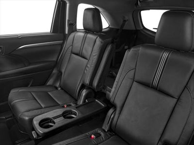 2017 Toyota Highlander SE
