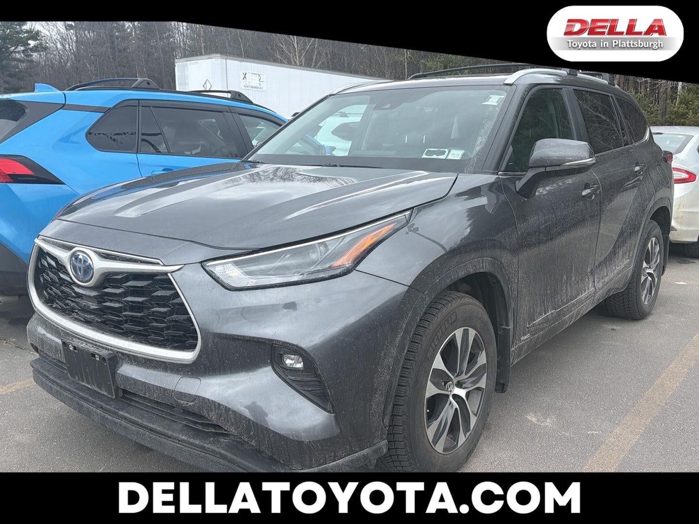 2023 Toyota Highlander Hybrid XLE