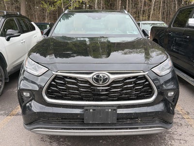 2024 Toyota Highlander Platinum