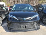 2022 Toyota Sienna LE