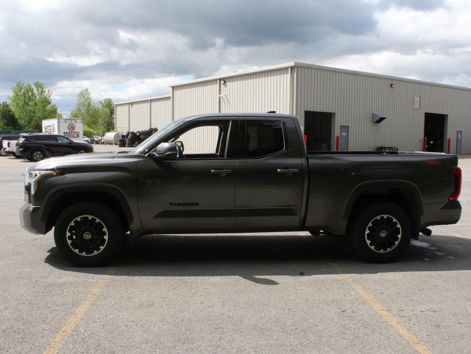 2022 Toyota Tundra SR5