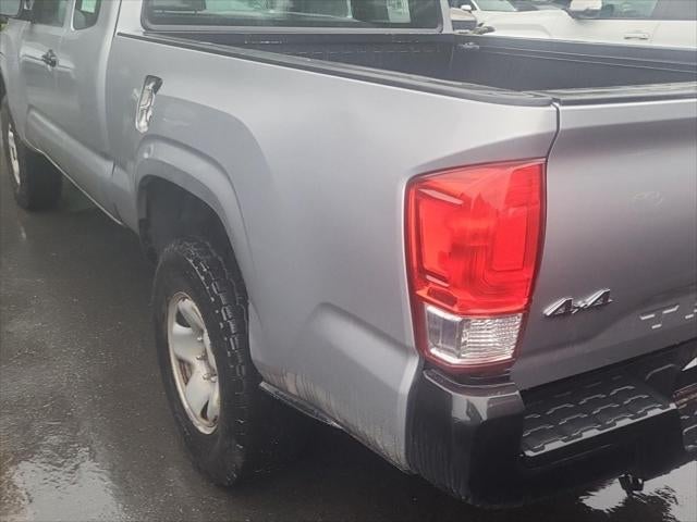 2017 Toyota Tacoma SR