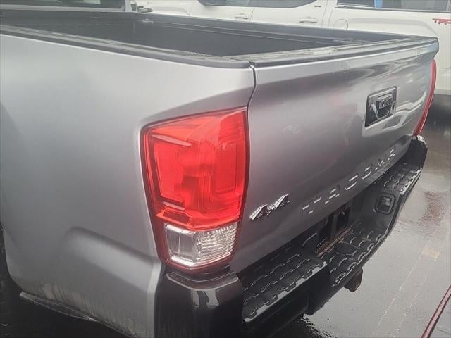 2017 Toyota Tacoma SR