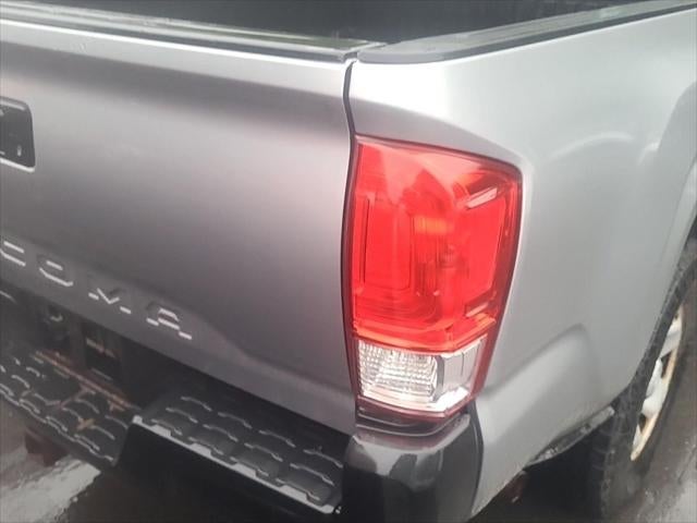 2017 Toyota Tacoma SR